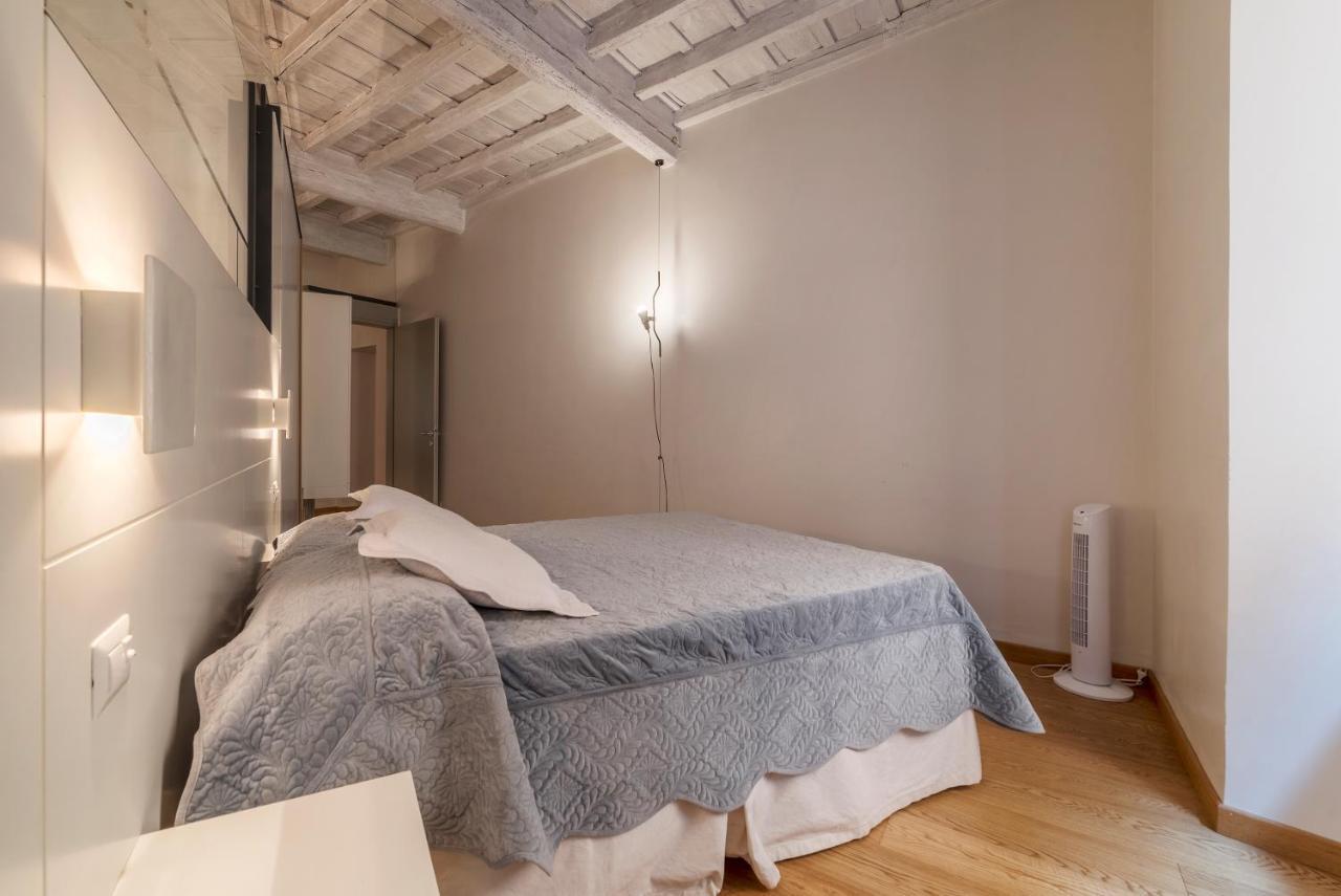 Piazza Navona Elegant Apartment Roma Esterno foto