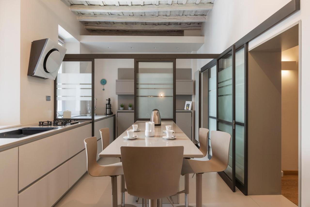 Piazza Navona Elegant Apartment Roma Esterno foto