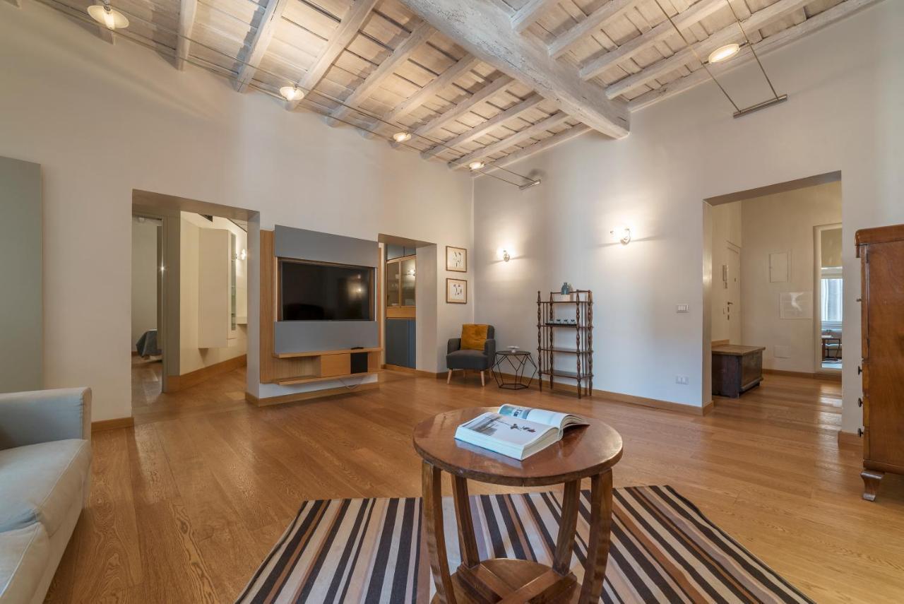 Piazza Navona Elegant Apartment Roma Esterno foto